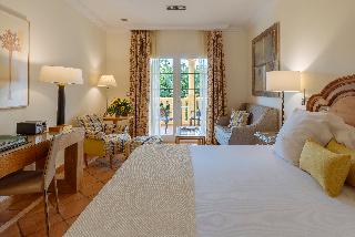 Room Room