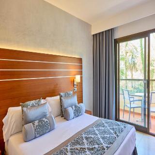 Room Room