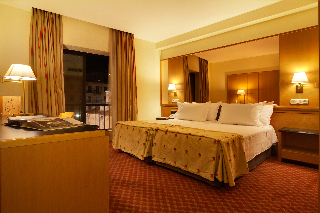 Room
 di Silken Rona Dalba