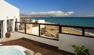 Terrace
 di Hesperia Sabinal