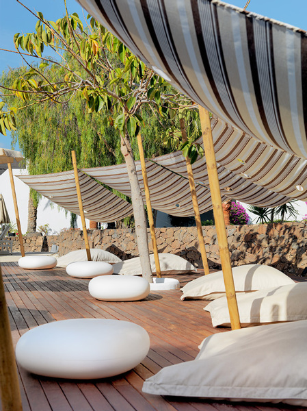 Pool
 di H10 White Suites