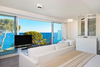 Room Room