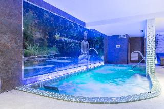 Sports and Entertainment
 di Fergus Style Torre Azul SPA