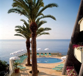 Pool
 di Madeira Regency Cliff
