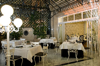 Restaurant
 di Melia Maria Pita