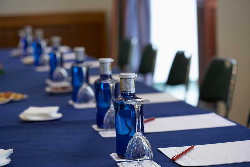 Conferences
 di SH Ingles Boutique