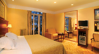 Room
 di SH Ingles Boutique