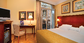 Room
 di SH Ingles Boutique