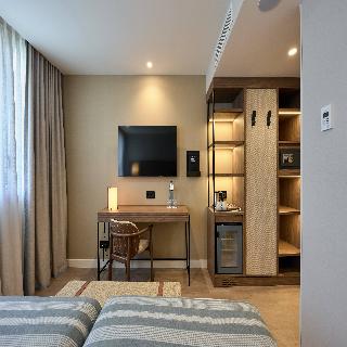 Room Room