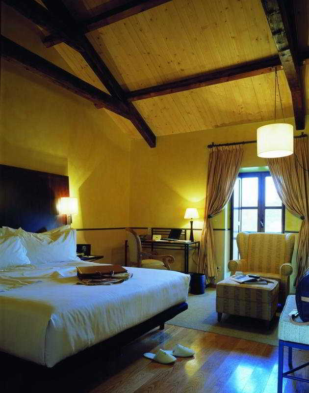 Room
 di AC Hotel Palacio del Carmen Autograph Collection