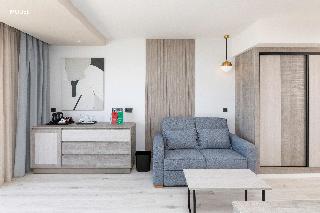 Room Room