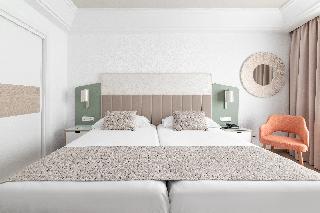 Room Room