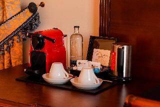 Room Room