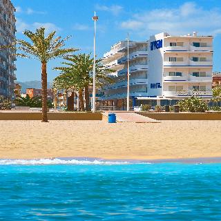RH Riviera-Only Adults