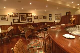 Bar
 di Pestana Village Garden Resort Aparthotel