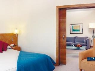 Room
 di Hesperia Peregrino