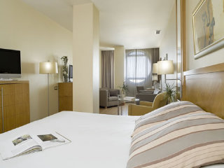 Room
 di Hesperia Coruña