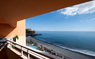 Beach
 di Pestana Bay Ocean Aparthotel