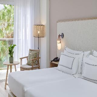 Room Room