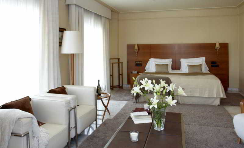 Room
 di Carlos I Silgar