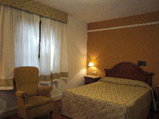 Room
 di Don Gonzalo