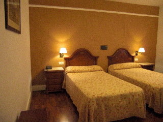 Room
 di Don Gonzalo