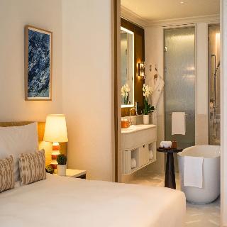 Room Room