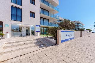 Caprice Skyline Aparthotel