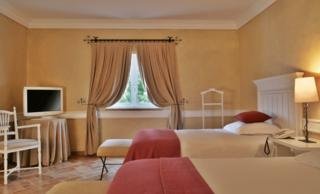 Room
 di M'ar de Ar Muralhas