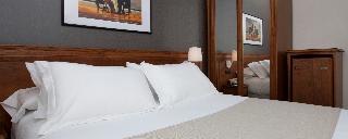 Room thumbnail 23