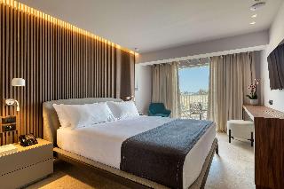 Neptune Luxury Resort