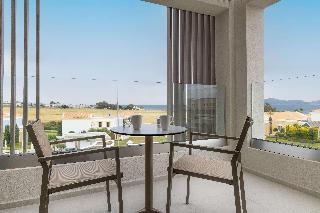 Neptune Luxury Resort