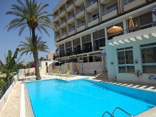 Sports and Entertainment
 di Agapinor