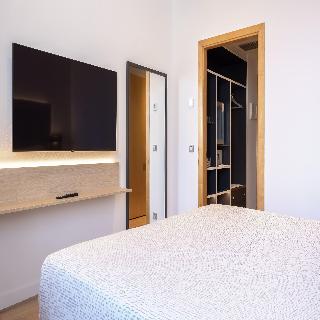 Room Room