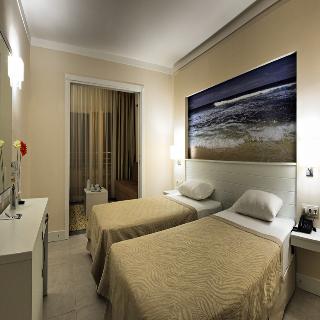 Batihan Beach Resort & Spa