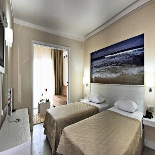 Batihan Beach Resort & Spa