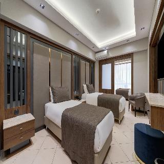 Batihan Beach Resort & Spa