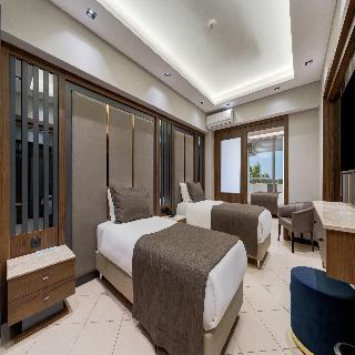 Batihan Beach Resort & Spa