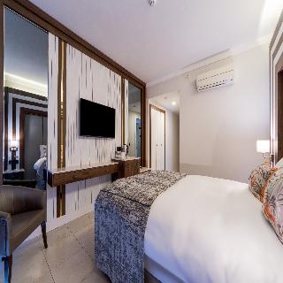 Batihan Beach Resort & Spa