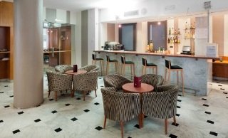 Bar
 di Catalonia Bristol