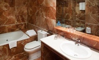 Room
 di Catalonia Bristol