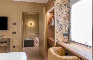 Room Room