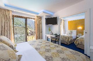 Room Room