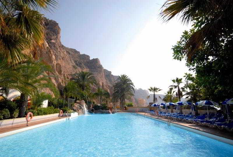 Pool
 di Diverhotel Aguadulce