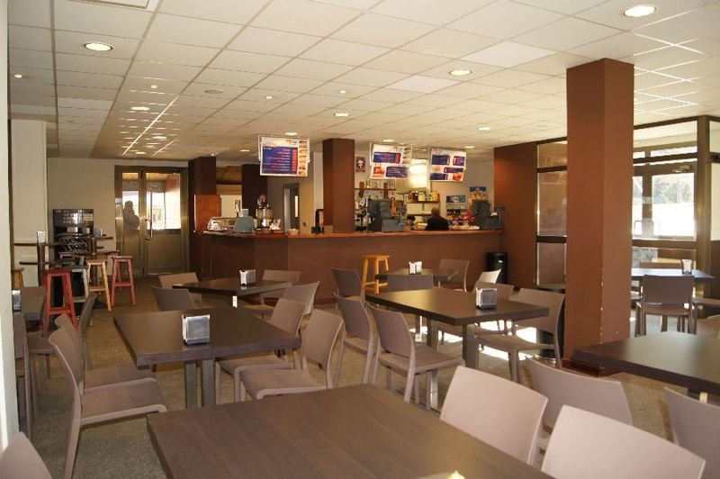 Bar
 di Port Aine 2000