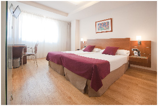 Room
 di Longoria Plaza