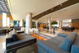 Lobby
 di Crowne Plaza Barcelona Fira Center