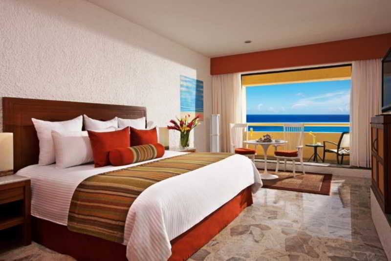 Room
 di Dreams Cancun Resort & Spa All Inclusive