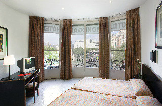 Room
 di Medium Monegal