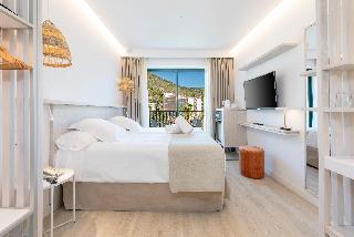 Room Room